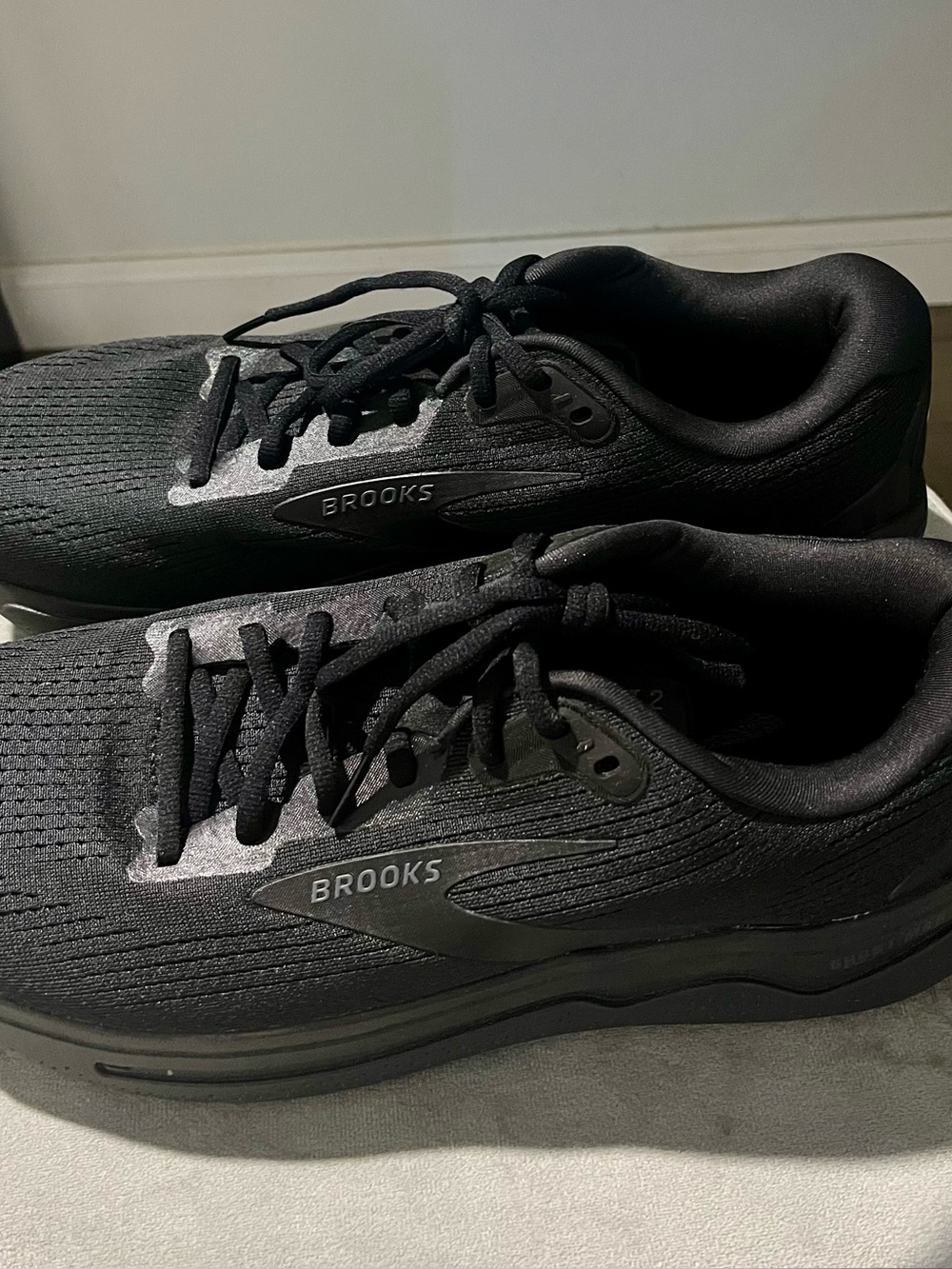 Brooks Ghost Max 2 (Men's) - Picture 2 of 2